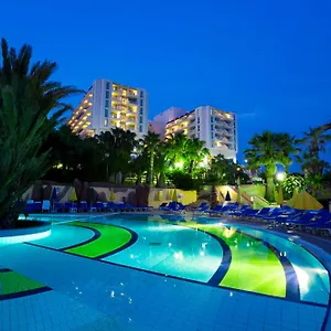 fantasia-hotel-de-luxe-kusadasi.aegeanhotels.net/