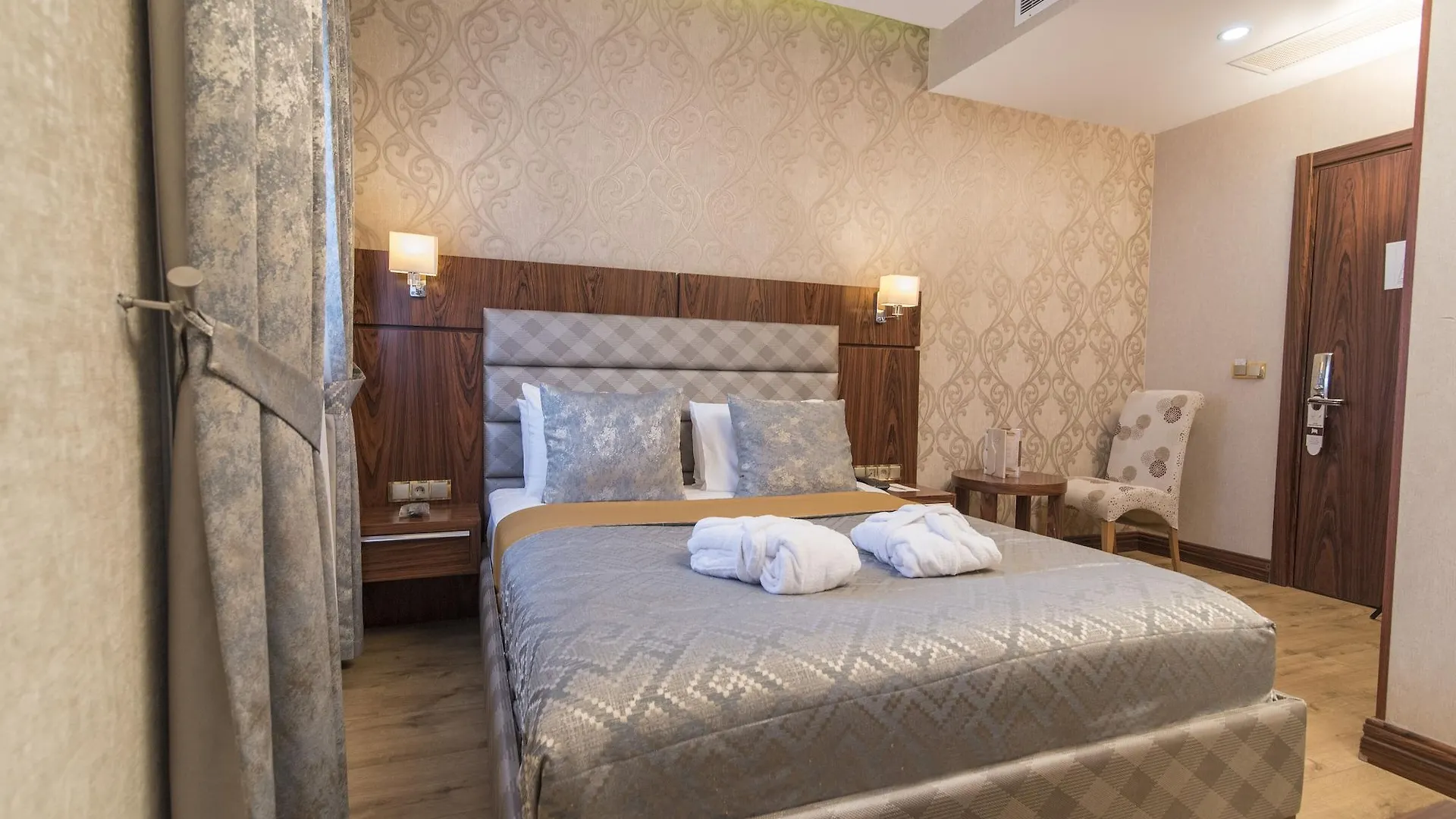 ****  Midmar Deluxe Hotel Istanbul Turkey