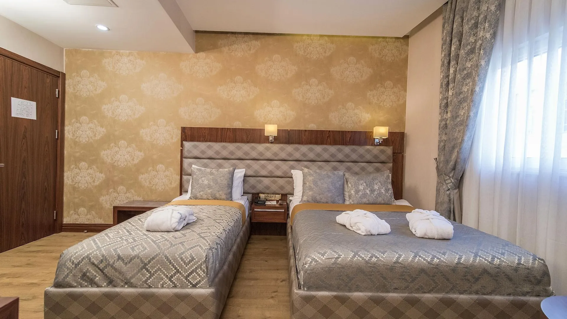 ****  Midmar Deluxe Hotel Istanbul Turkey